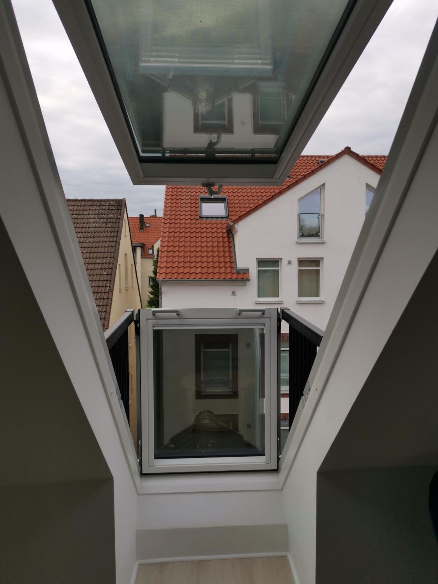 Dachzimmer Mit Kochecke Und Duschbad, Nahe Messe Hannover Ngoại thất bức ảnh